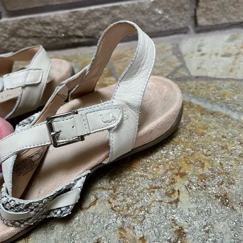 Vionic Lupe Boa Met Adjustable T strap sandal Leather cream snakeskin print 9