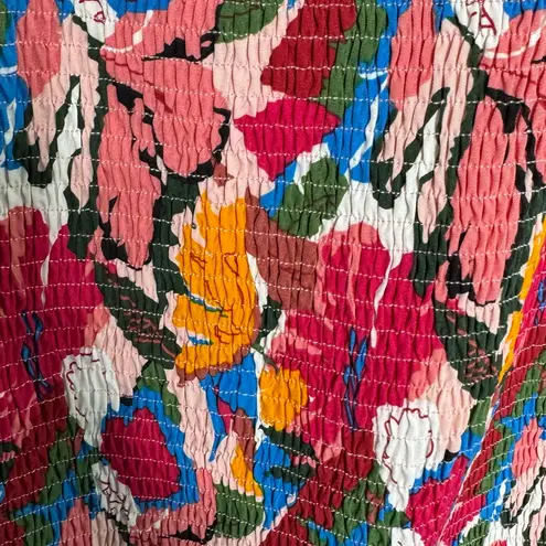 Pretty Garden Smocked Colorful Floral Print Mermaid Hemline Size Medium Dress