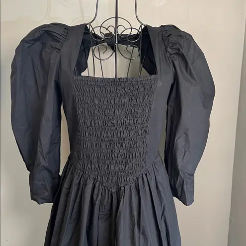 Ganni ruched ribbon-back dress Size: euro 40/us 8