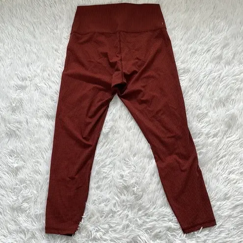 Everlane  Women’s The Perform Ankle Stretch Legging maroon size Large