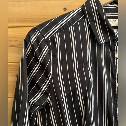 Untuckit For Her Size 8/Medium Willow Black White Stripe Long Sleeve Shirt Dress