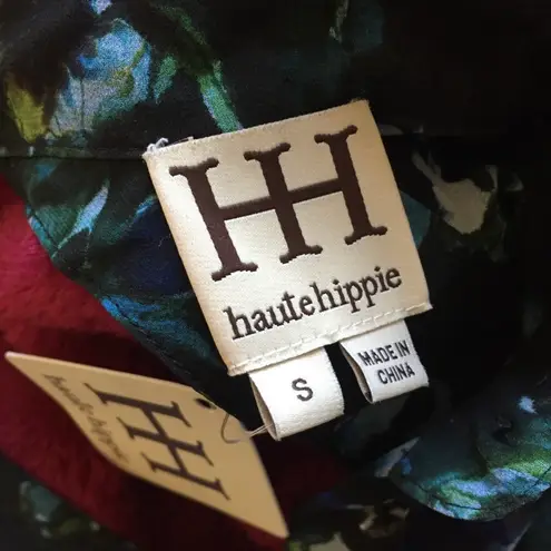 Haute Hippie 100% Silk Blue Green Floral Semi Sheer Open Back Button Down Top