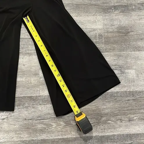 GILLI NWOT black wide leg v neck spaghetti strap light weight jumpsuit