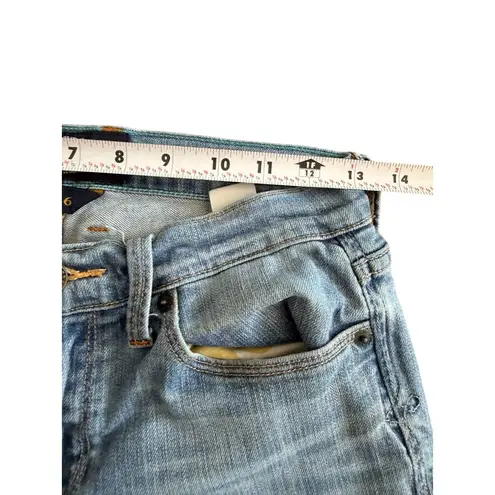 Lucky Brand  Light Wash Distressed Sofia Crop Jeans Size 2 / 26