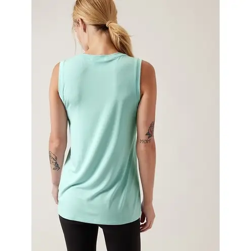 Athleta  Vital Tank 2.0 Athletic Lightweight Workout Athleisure Top Reef Green S