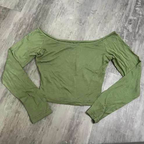 Cropped Long Sleeve Ballet Style TShirt Green Size XSmall