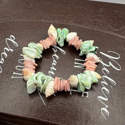 Handmade Vintage 2000s Pastel Shell Bracelet Beachy Stretch Y2K