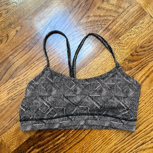 Lululemon  sports bra size 8