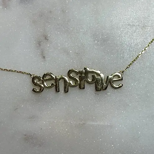 Sensitive "Name Plate" Necklace Gold over Sterling Silver 925