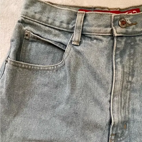 No Excuses Vintage Femme Fatale light washed Denim Shorts Womens Size 9 A4