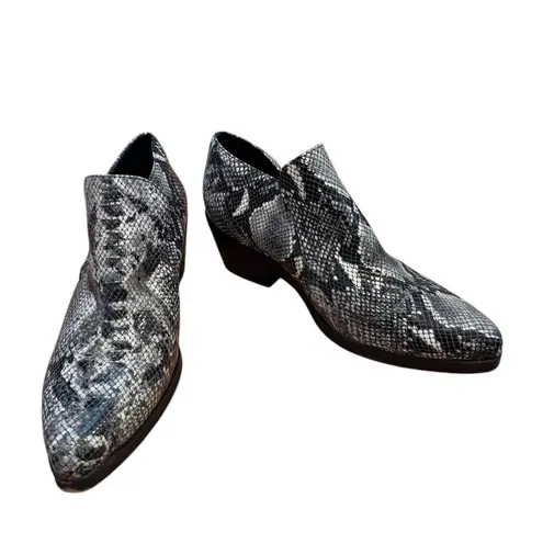 Intentionally Blank Black White Snakeskin Ankle Booties 10