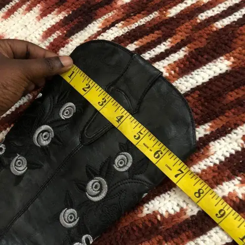 Black White Embroidered Floral cowboy western boho cowgirl leather boots Size 6