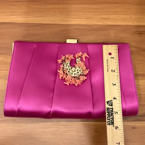 Oscar de la Renta Pink Satin Coral Bead Embellished Clutch Evening Shoulder Bag