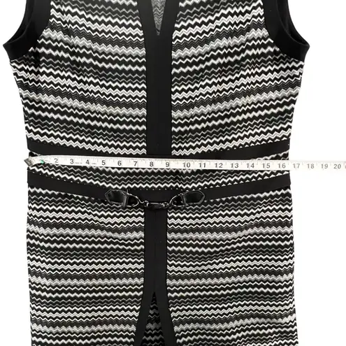 Joseph Ribkoff Knit Dress Womens 12 Black White Zig Zag Stretch Mod Retro Glam