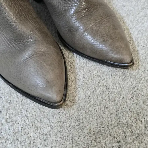 Acne Studios Jensen Taupe Leather Chelsea Boots Women's Sz 38 Pointed Toe Italy