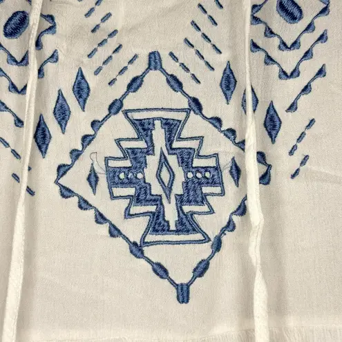 Massini White & Blue Embroidered Flowy Long-Sleeve