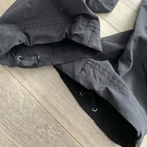 Athleta  Palisade Straight Leg Cinch Hem Athletic Cargo Pants | Black | 2