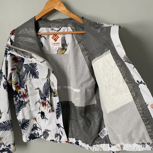 Columbia Sportswear Company Women's Field Creek Fraser Cropped Shell Jacket Med. White