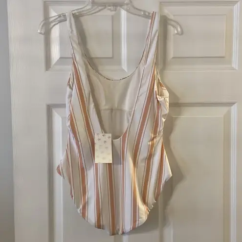 Dippin' Daisy's Dippin Daisy Swimsuit size L brand new with tag length 26”