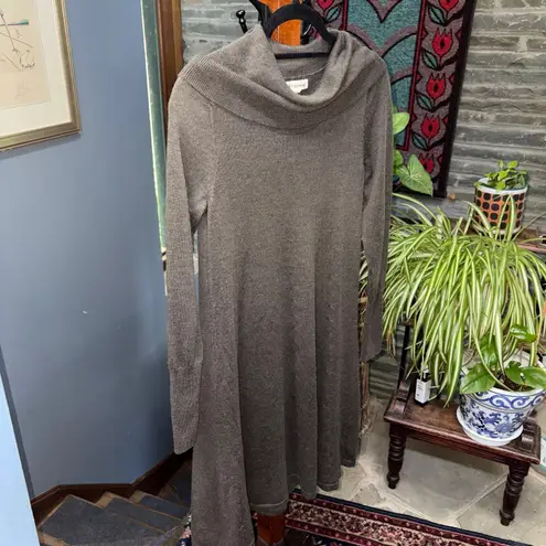 Artisan NY 100% Fine Merino Wool Dark Grey Cowl Neck Sweater Dress Size Small