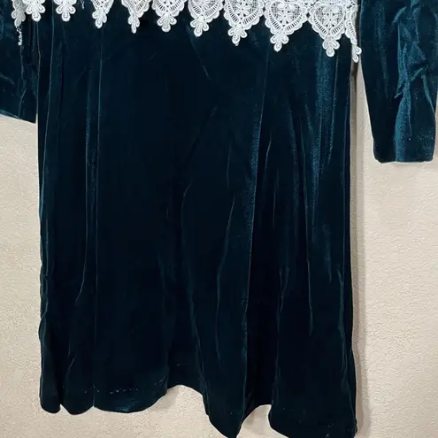 Ultra Dress New York Green Velvet Lace Trimmed Button Front Midi Dress Size 10P