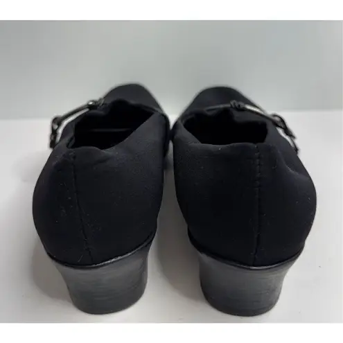 Munro Pumps Size 6 Black Square Toe Block Heel Arch Support