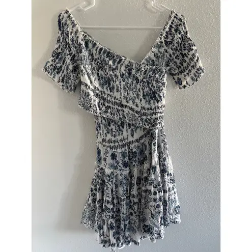 Poupette St Barth Soledad Dress Large Blue Floral Smocked Ruffle Mini Resort