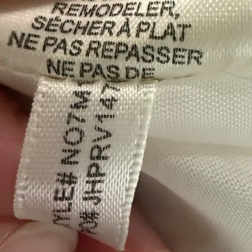 Eliza J Sleeveless Metallic Brocade Sheath Size 10 Dress Party New Years Holiday