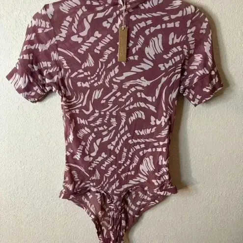 SKIMS  Mesh Raspberry Swirl T-Shirt Bodysuit Size XL NWT