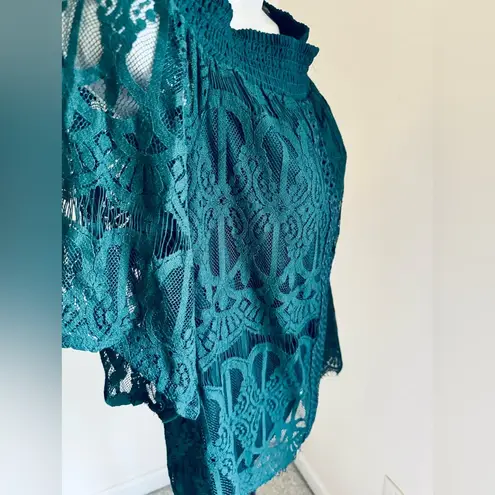 Society Girl  green lace top size Large