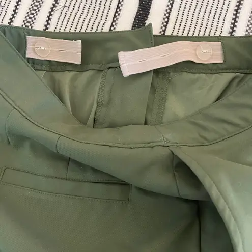 Greg Norman Golf Skort Size 2 Olive Green Adjustable Waist Preppy Athletic Skirt