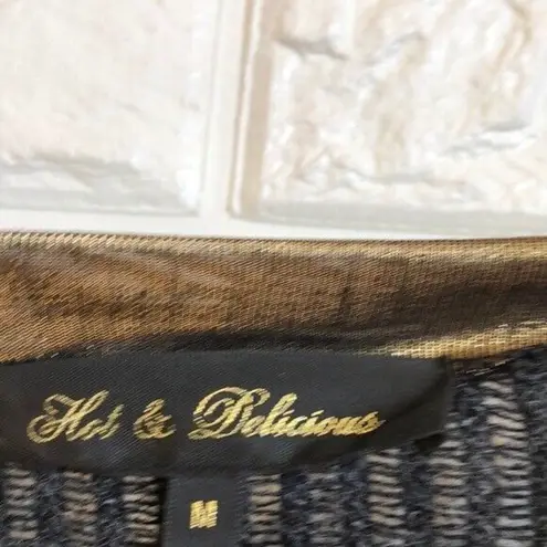 Hot & Delicious gold cuff cropped crop sweater