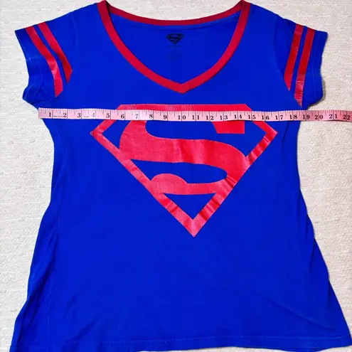 DC Comics Superman Women's Blue and Red V-Neck Top Size XL