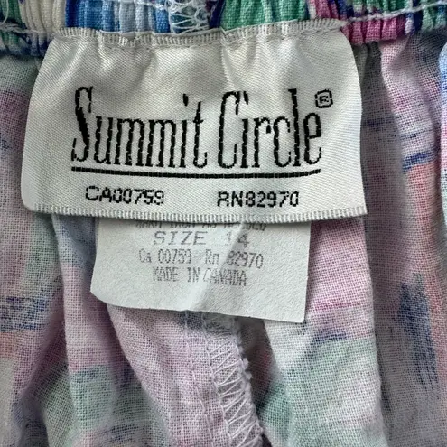 Vintage Summit Circle 100% Cotton Multicolor Floral Pattern Womens Shorts Sz 14