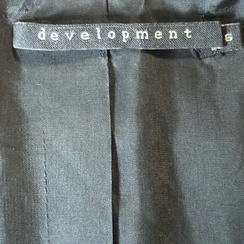 Black Cropped Blazer with Dramatic Collar Size 6