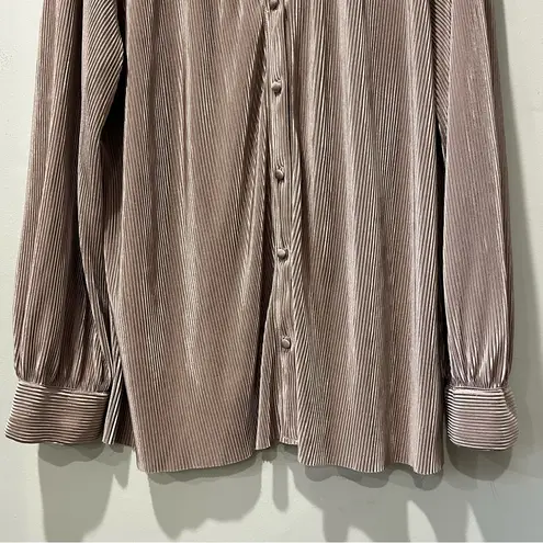 Ro & De ANTHROPOLOGIE Taupe PLEATED RIBBED BLOUSE BUTTON DOWN COLLARED TOP SZ L