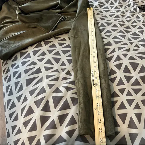 Lulus Wild at Heart Olive Green Vegan Suede Moto Jacket NWT Size S