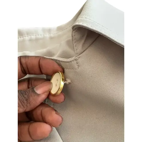 Donnybrook Beige Trench Coat Button Closure Belted Waist Vintage Classic 8 READ