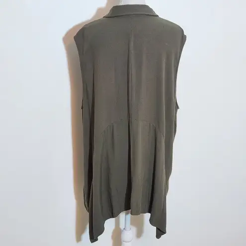 Fever Olive Green Sleeveless Button