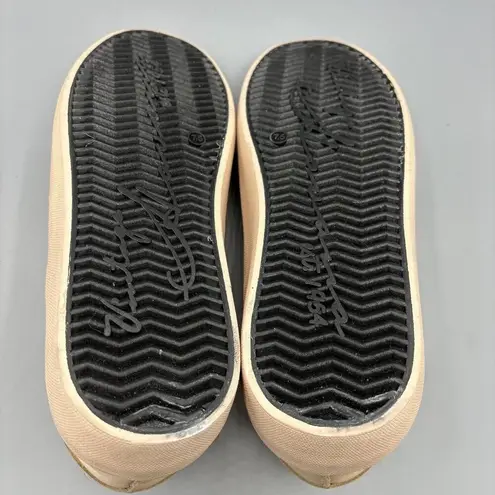 Vintage Havana Women’s Star Sneakers Blush Peach Size 7.5 Lace Up Pink