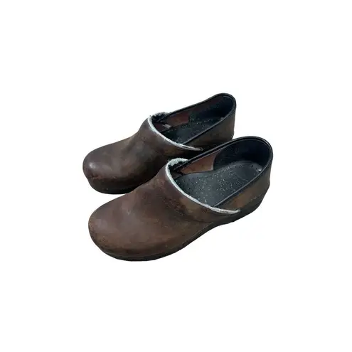 Dansko Professional Oiled Leather Clog Brown Slip on Shoes Women’s 39 (8.5-9)