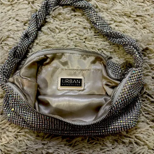 Urban Expression Urban Expressions Silver Vintage Evening Glam Shoulder Bag