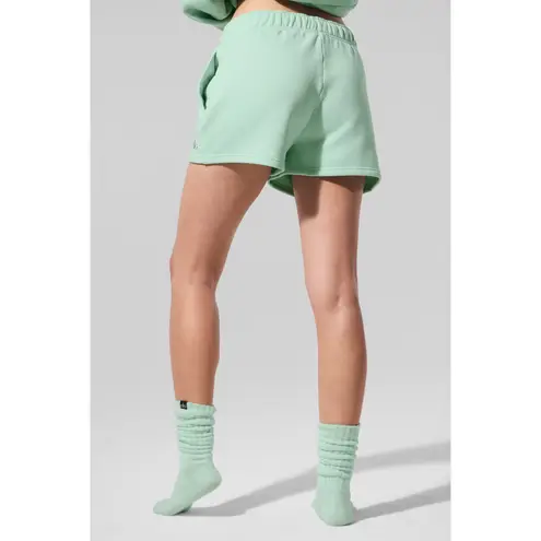 Alo Yoga Accolade Short Spearmint S