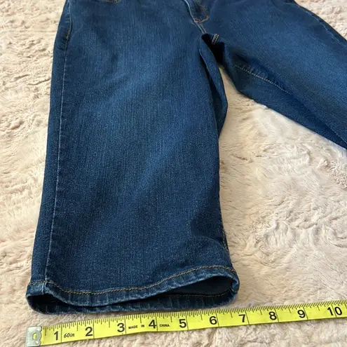 Gloria Vanderbilt Size 8 curvy all-around slimming effort jean bottoms • 