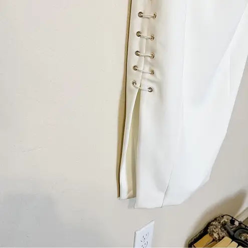 NWT Mare Mare Caliz One Shoulder White Lace Up Dress