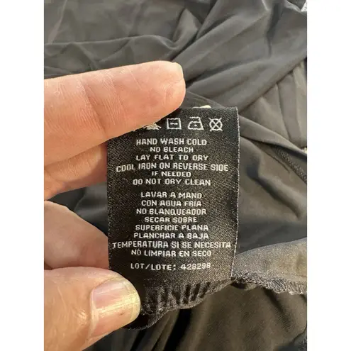 R & M Richards Women's Black Embellished Neckline Sleeveless Dress Size 12