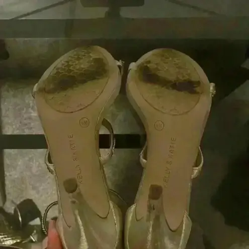 Kelly & Katie Courtnee Gold Rhinestone Heeled Sandal Size 9