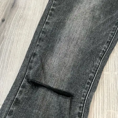 Risen Jean High-Waisted Distressed Faded Black Fray Hem Belted Jeans | 26/3