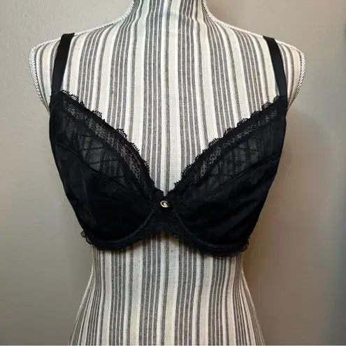 Chantelle Vintage women’s Elegant Black Lace Bra 36 DD