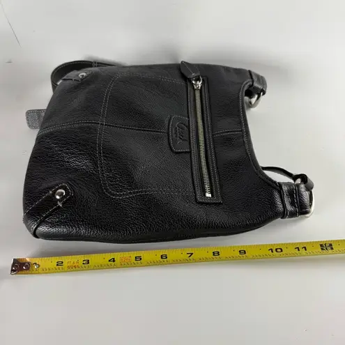 Coach  Black Crossbody Bag with Adjustable Strap and Medium Size